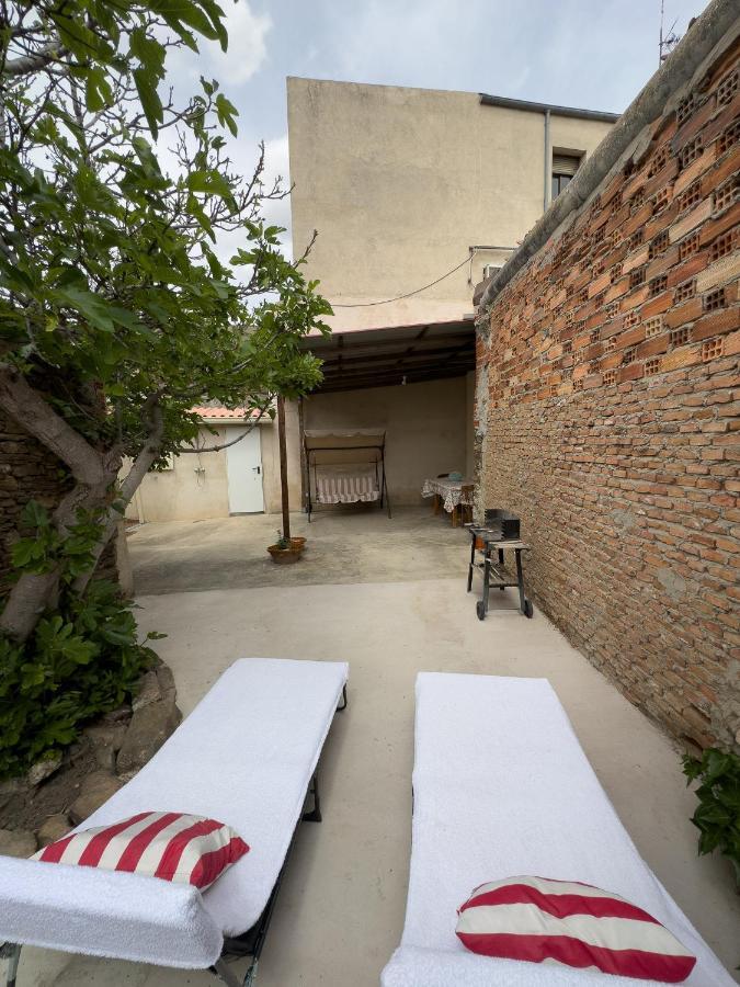San Isidro Villa Miguelanez Eksteriør billede